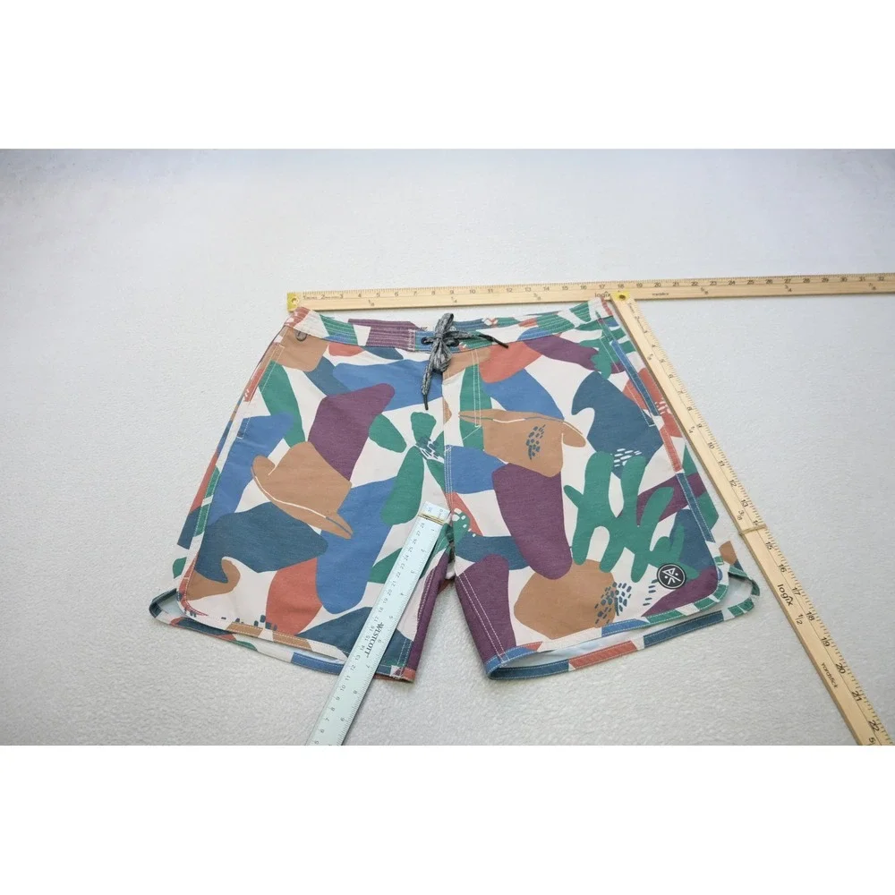 Roark Chiller Boardshorts Men 34 Multicolor Abstract Surf Hike Performance EUC